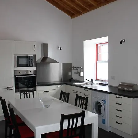 Holiday home Adega Do Mirante