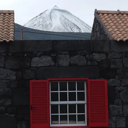 Adega Do Mirante Holiday home *